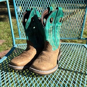 Green and tan sz 11 child’s square toe boots SMOKY MOUNTAIN BOOTS EUC